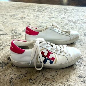 Tory Burch tennis shoes
Women’s size 7
Pink, blue, and white